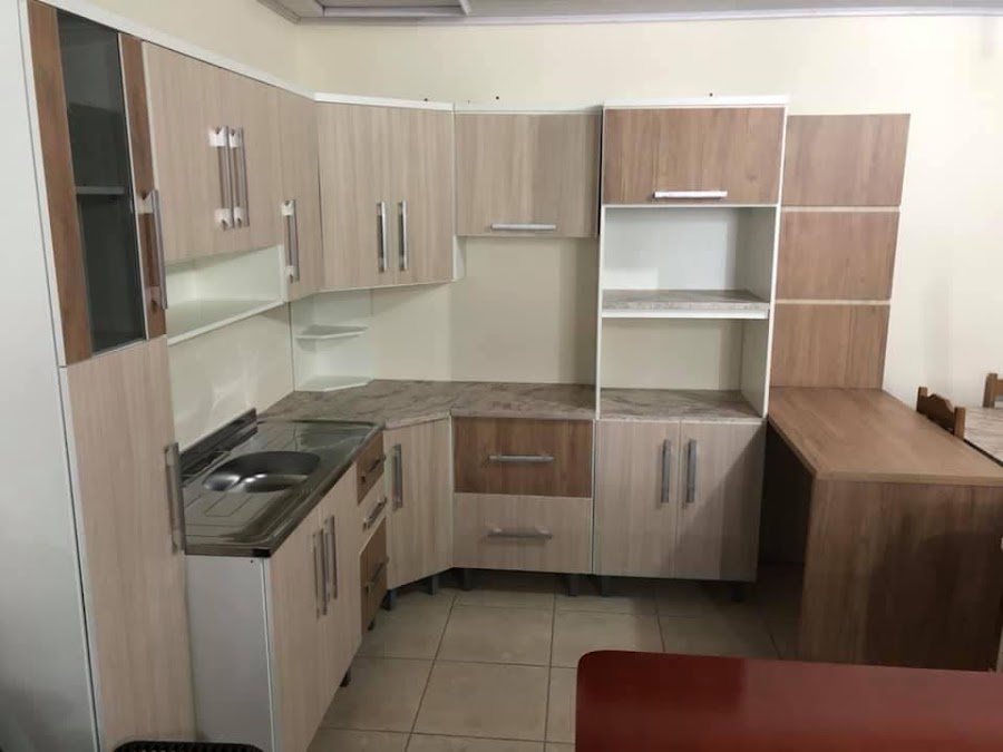 Cozinhas e salas de jantar no interior da Vinilar